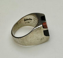 Load image into Gallery viewer, Vintage Sterling Onyx Sunstone Ring Signed sz 10
