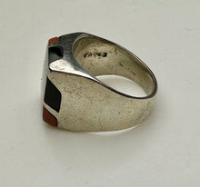 Load image into Gallery viewer, Vintage Sterling Onyx Sunstone Ring Signed sz 10
