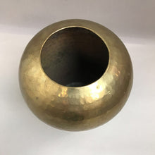 Load image into Gallery viewer, Hammered Brass Vase (11&quot;)
