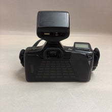 Load image into Gallery viewer, Minolta Maxxum 7000i Camera (4x4.5x6)
