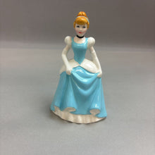 Load image into Gallery viewer, Cinderella Disney Figurine &quot;Japan&quot; (5.5&quot;)
