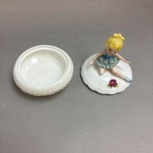 Load image into Gallery viewer, Kelvin&#39;s Maeuri Bone China Ballerina Covered Dish (4&quot;)
