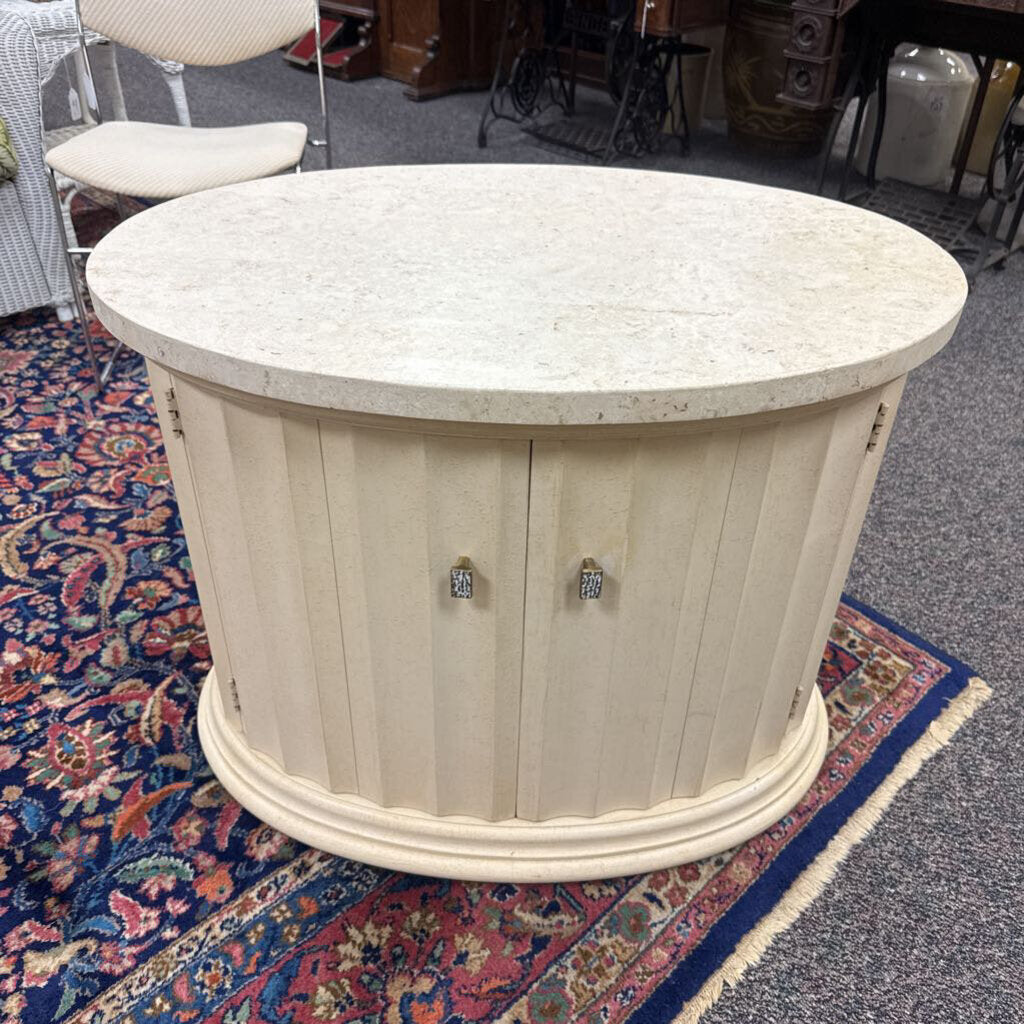 Oval Night Stand (26x30x21)