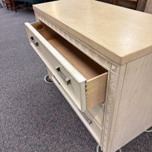 Load image into Gallery viewer, Drexel Dresser (32x43x20)

