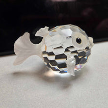 Load image into Gallery viewer, Swarovski Crystal Figurine - Anteater #7680 (~1x2x0.625
