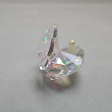 Load image into Gallery viewer, Crystal Clam w/ Pearl Figurine (~2&quot;)
