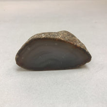 Load image into Gallery viewer, Geode (1.5x3x1.25)
