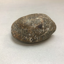 Load image into Gallery viewer, Geode (1.5x3x1.25)
