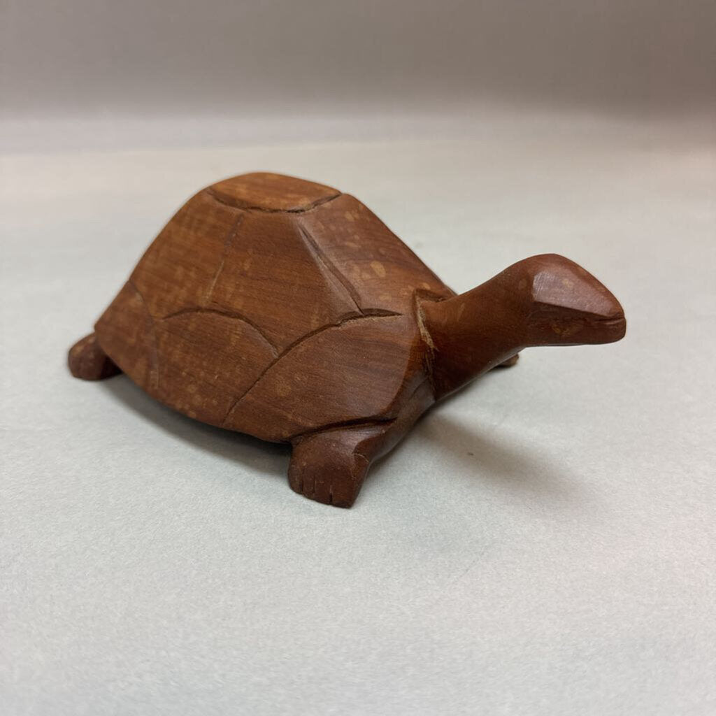 Carved Wood Turtle (3x4x6)