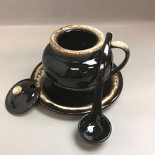 Load image into Gallery viewer, Vintage Pfaltzgraff Serving Crock with Lid and Matching Plate &amp; Laddle
