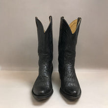 Load image into Gallery viewer, Wrangler Black Cowboy Boots Size 9.5
