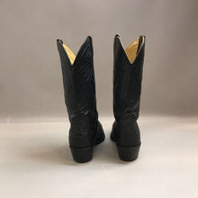 Load image into Gallery viewer, Wrangler Black Cowboy Boots Size 9.5
