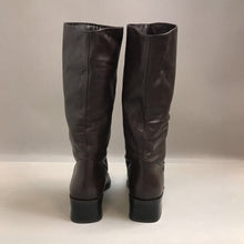 Load image into Gallery viewer, Mister Shoes Brown Leather Boots Size 8.5M
