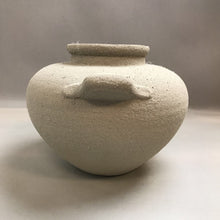 Load image into Gallery viewer, Haeger Textured Vase (10&quot;) AS IS
