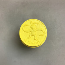 Load image into Gallery viewer, Vintage Barrel of Monkeys Game, Yellow w/ 16 Red Monkeys #8312 (5&quot;)
