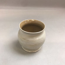 Load image into Gallery viewer, Small Pottery Bowl #H233 (4x4x4)
