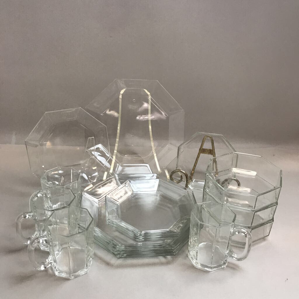 Arcoroc France Octime Clear Glass 16 Piece Dish Set Mugs Plates Bowls