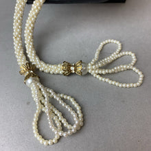 Load image into Gallery viewer, Vintage Faux Pearl Tassel Lariat Necklace (30&quot; w/ 8&quot; Drop)
