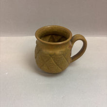 Load image into Gallery viewer, Primitive Hand Thrown Mug (4&quot;)
