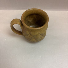 Load image into Gallery viewer, Primitive Hand Thrown Mug (4&quot;)
