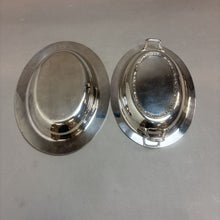 Load image into Gallery viewer, Silverplate Rogers&amp;Bros Double Serving Dish (3x12)
