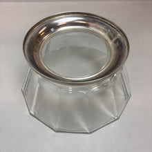 Load image into Gallery viewer, Vintage Glass Bowl With Silverplate Base (5x10)
