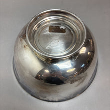 Load image into Gallery viewer, Reed&amp;Barton Silverplate Bowl (8&quot;)
