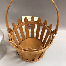 Load image into Gallery viewer, Longaberger &quot;Picket Fence&quot; Basket, 2006 (11.5&quot;)
