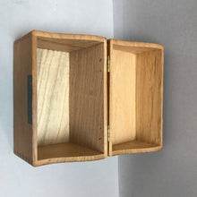 Load image into Gallery viewer, Vintage Oak Recipe Box (4.5x5.5x3.25)
