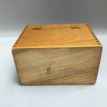 Load image into Gallery viewer, Vintage Oak Recipe Box (4.5x5.5x3.25)
