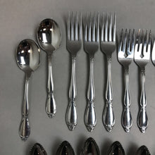 Load image into Gallery viewer, Oneida Chatelaine Silverplate Flatware Set (49pc)
