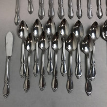Load image into Gallery viewer, Oneida Chatelaine Silverplate Flatware Set (49pc)
