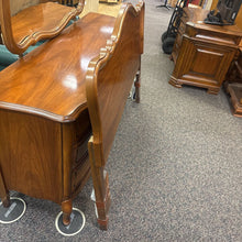 Load image into Gallery viewer, Queen / Full Headboard (44x60)
