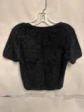 Load image into Gallery viewer, Ladies Preview Collections Angora Blend Short Sleeve Top Size L
