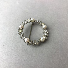Load image into Gallery viewer, Vintage Sterling Pearl Clear Crystal Circle Brooch Pin (1.25")

