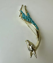 Load image into Gallery viewer, Vintage MCM Turquoise Seed Bead Goldtone Giraffe Brooch PIn (4.75")

