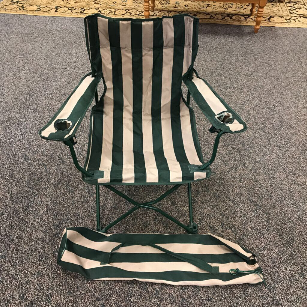 Green Stripped Folding Camp Armed Chair with Carring Case (35x31)