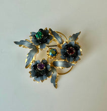 Load image into Gallery viewer, Vintage Austrian Goldtone Glass Flower Rhinestone Brooch Pin (2&quot;)
