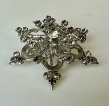 Load image into Gallery viewer, Vintage Gray &amp; Clear Rhinestone Snowflake Brooch Pin (2&quot;)
