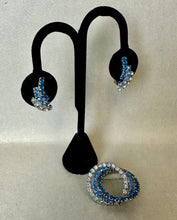 Load image into Gallery viewer, Vintage Shades of Blue Rhinestone Interlocking Circles 1.5&quot; Brooch Pin w/ 1&quot; Earrings Set

