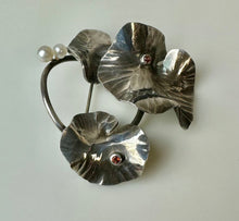 Load image into Gallery viewer, Vintage Sterling Garnet Pearl Lily Pad Brooch Pin (2&quot;)
