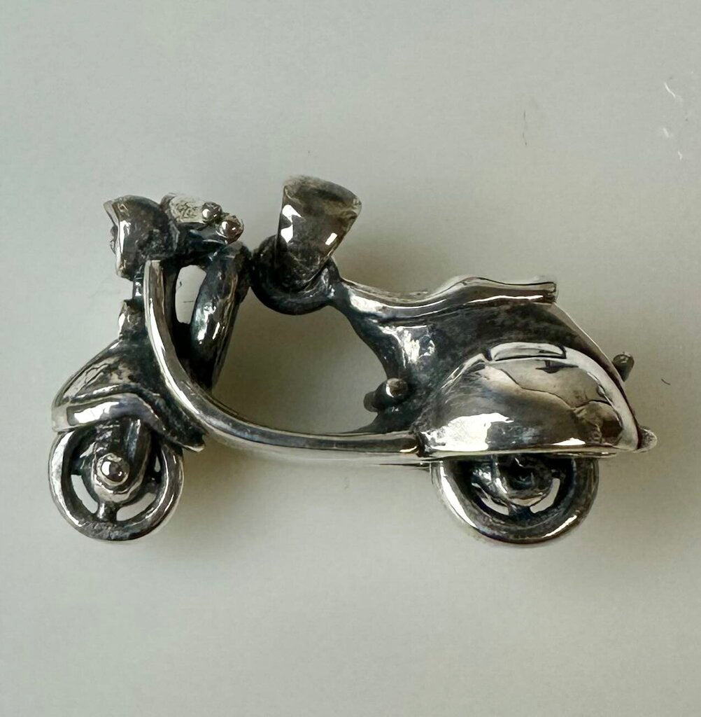 Vintage Sterling Vespa Scooter Pendant w/ Moveable Wheels (1.25
