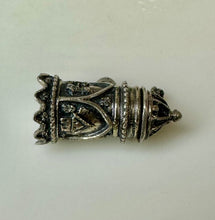Load image into Gallery viewer, Vintage Beau Sterling Beer Stein Pendant w/ Hinged Lid (1")
