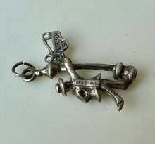 Load image into Gallery viewer, Vintage Sterling Bourbon St New Orleans Streetlamp Figure Charm (1.25")
