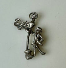 Load image into Gallery viewer, Vintage Sterling Bourbon St New Orleans Streetlamp Figure Charm (1.25")
