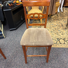 Load image into Gallery viewer, Bar Stool Chair (48x19x20)
