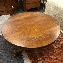 Load image into Gallery viewer, Oak Table (28x45x45)
