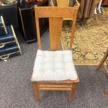 Load image into Gallery viewer, Oak Chair (37x18x18)
