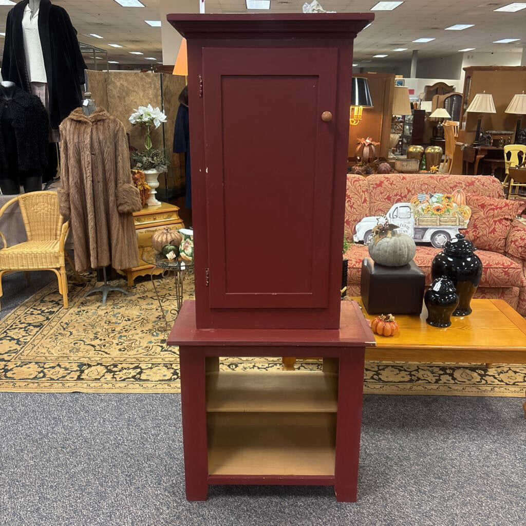 Red Cabinet (2 Pieces) (67x24x14)