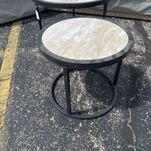 Load image into Gallery viewer, Patio End Table (18x20x20)
